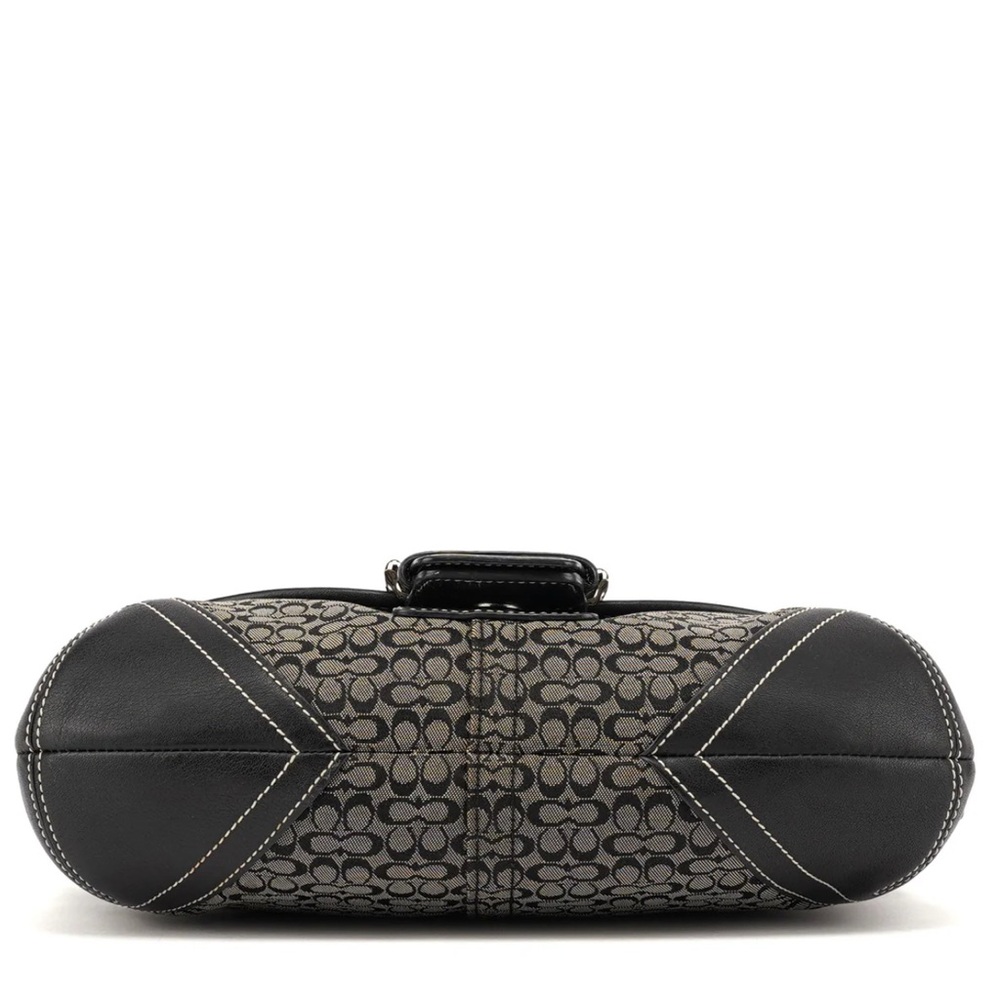COACH Y2K, VINTAGE SOHO BAG with a black signature canvas and black leather trim - Picture 6 of 14